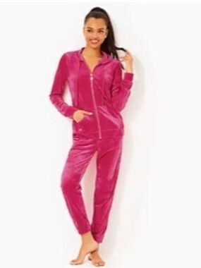NWOT Lilly Pulitzer Large/Lg/L MALLIE Velour pants in Raspberry Rouge colorway
